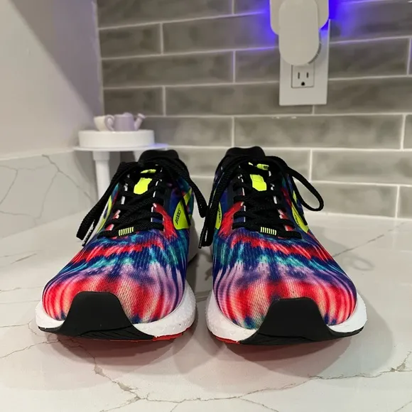 Brooks Launch 8 Running Shoes. Men’s Size 10.5 Color Multicolor.