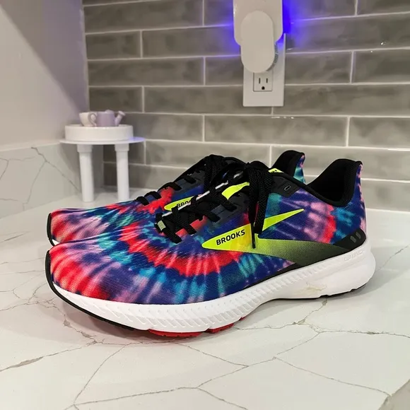 Brooks Launch 8 Running Shoes. Men’s Size 10.5 Color Multicolor.
