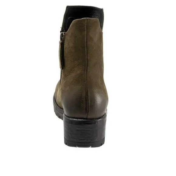 BUENO Women's Forge Army Green Leather Boots Sz 7.5 (EU 38)  NEW