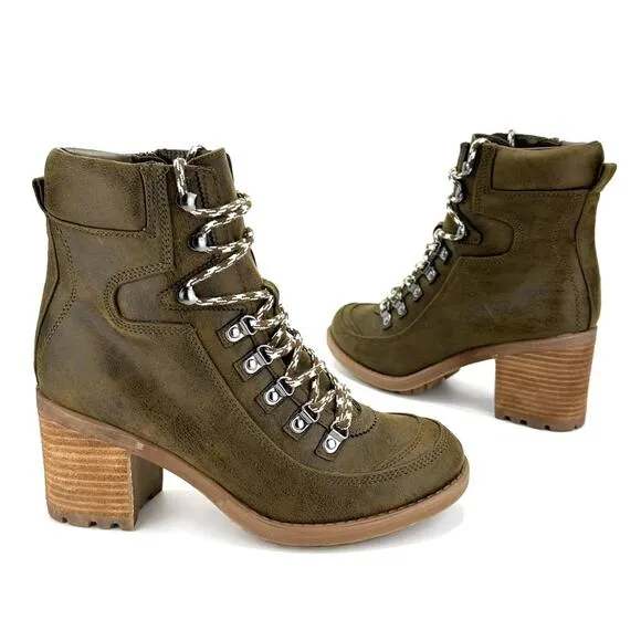 CARLOS SANTANA “ARDENT” ARMY GREEN LACED BLOCK HEEL ANKLE/BOOTIES/COMBAT BOOTS