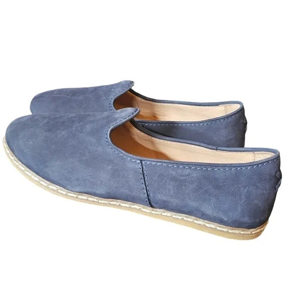 CHARIX midnight blue slip on shoes