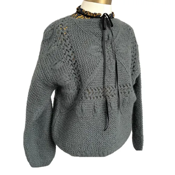 Chunky Blue Wool Blend Sweater - S/M, Italian 🇮🇹