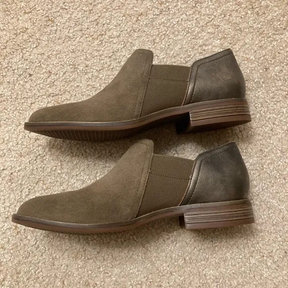 Clarks Cazmin Step Loafer, Low Boots, Booties, Suede, Brown Women’s, Size 9