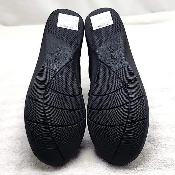 CLARKS CLOUDSTEPPERS●SILLIAN GEMMA BLACK ANKLE BOOTS■LADIES 8  ●WIDE●NWB●CUTE●