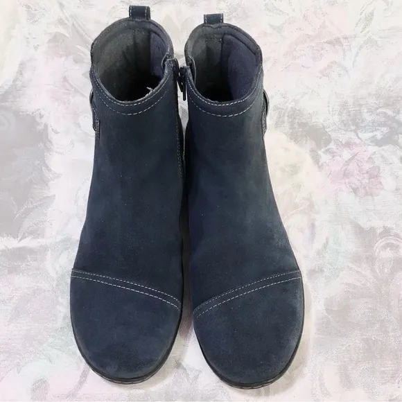 Clarks Collection Ultimate Comfort Suede Zip Ankle Boots Blue Cora Marigold 10