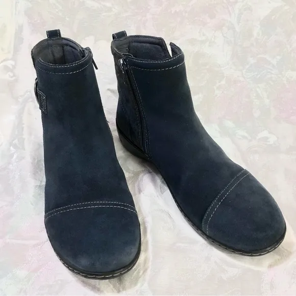 Clarks Collection Ultimate Comfort Suede Zip Ankle Boots Blue Cora Marigold 10