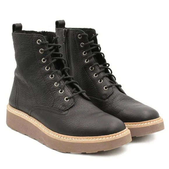 Clarks Trace Pine Boots Black Leather Lace Up  Zipper Comfort Moto Combat
