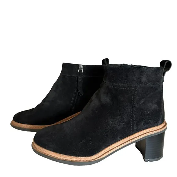 Clarks Trace Shine Black Suede Leather Ankle Boots Size 8 Comfort Shoe Boot