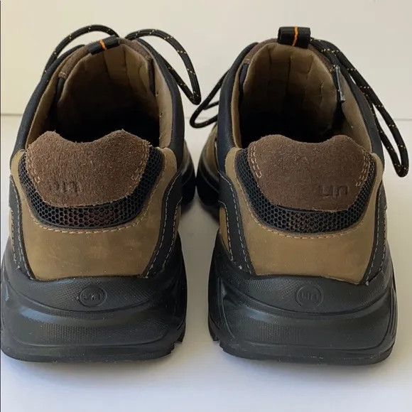 Clarks Unstructured Un-Kinetic Shoes