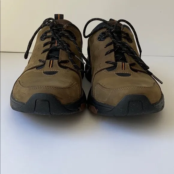 Clarks Unstructured Un-Kinetic Shoes