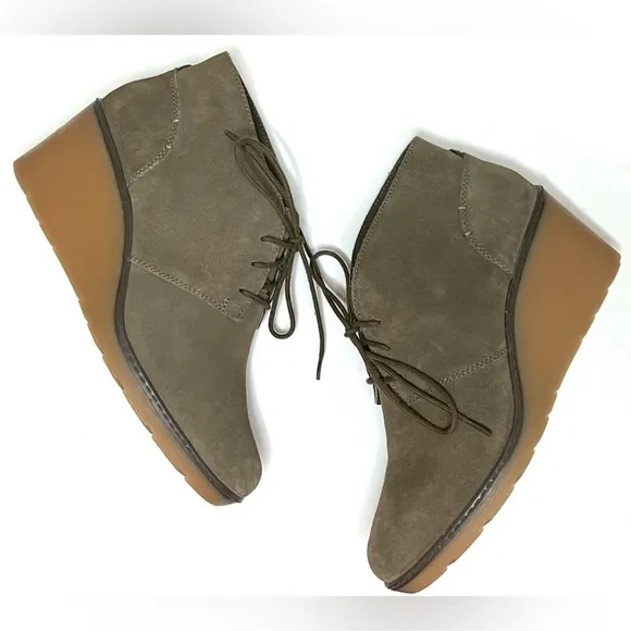 Clarks Womens NEW Hazel Charm Ankle Wedge Booties Shoes Sz 10