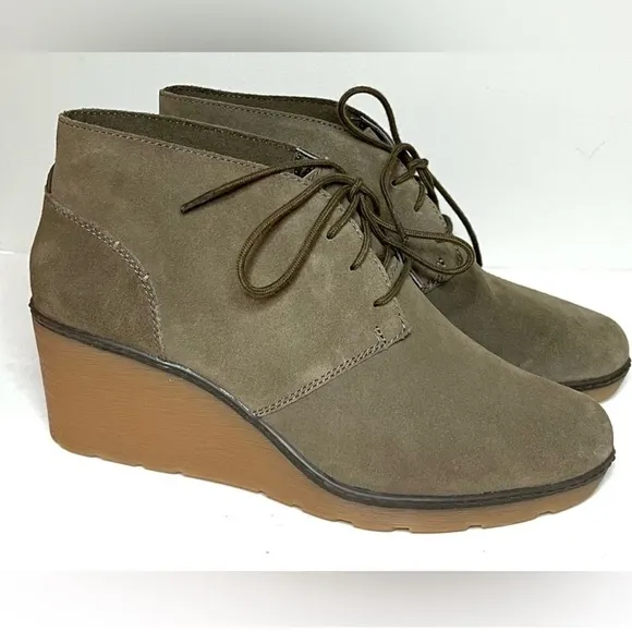 Clarks Womens NEW Hazel Charm Ankle Wedge Booties Shoes Sz 10