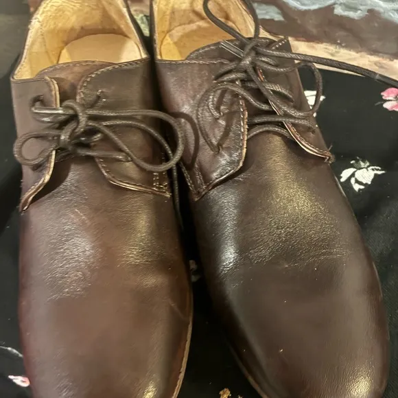 Classic Brown Leather Men's Shoes Bed Stu