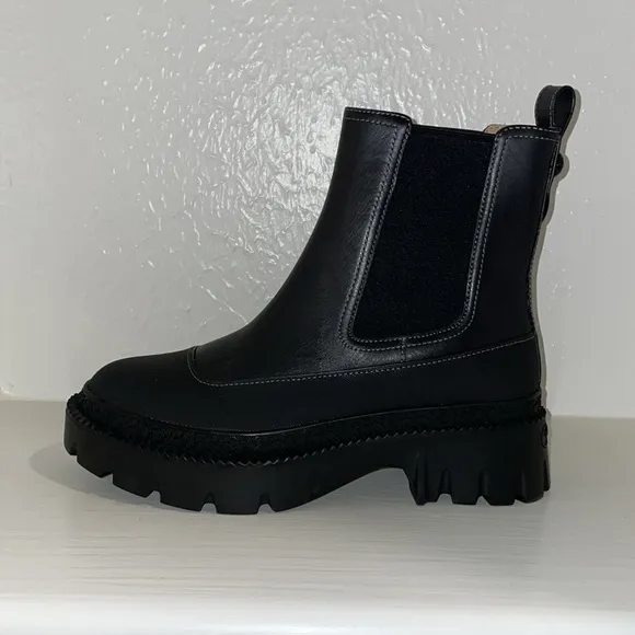 COACH Jayla Leather Black Bootie Size 8B, NWOT