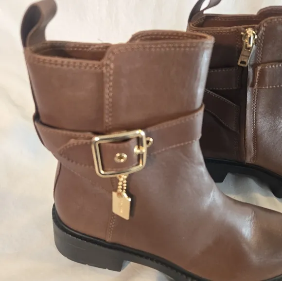 Coach Women's Size 7 Lacey Buckled Lug Sole Engineer Boots Dark Saddle New