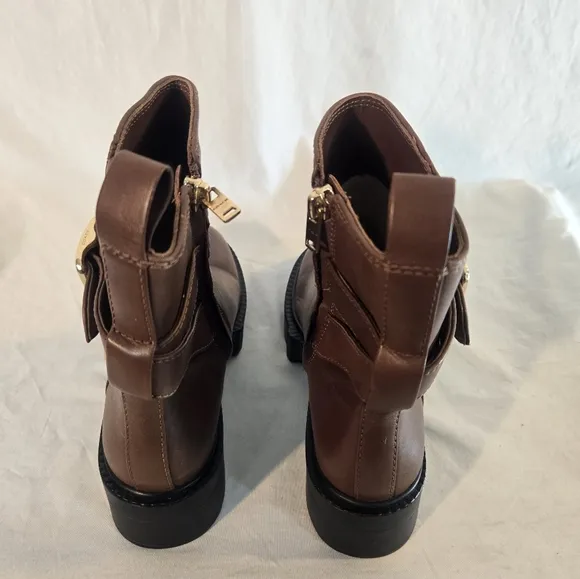 Coach Women's Size 7 Lacey Buckled Lug Sole Engineer Boots Dark Saddle New