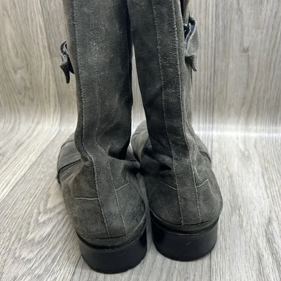 Coclico Tin Gray Suede Gathered Lug Sole And Zip Boots