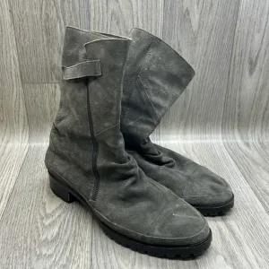 Coclico Tin Gray Suede Gathered Lug Sole And Zip Boots