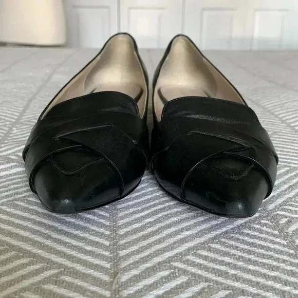 Cole Haan black pointed toe shoes