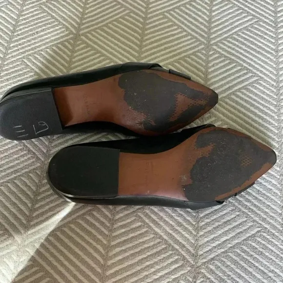 Cole Haan black pointed toe shoes