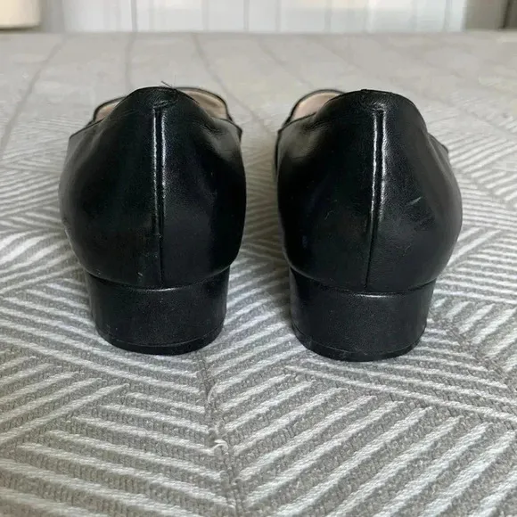 Cole Haan black pointed toe shoes