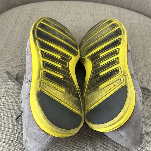 Cole Haan Lunargrand shoes Grey Suede Wing Tip laced Yellow sole