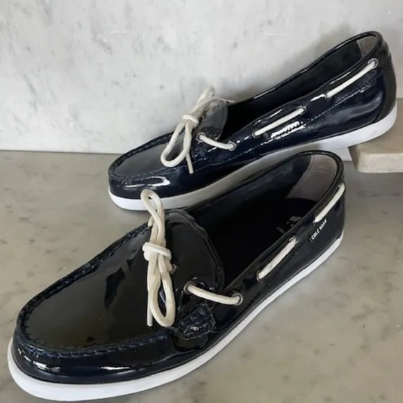 COLE HAAN Navy Patent Nantucket Camp Moc Boat Shoe 10B NWOT