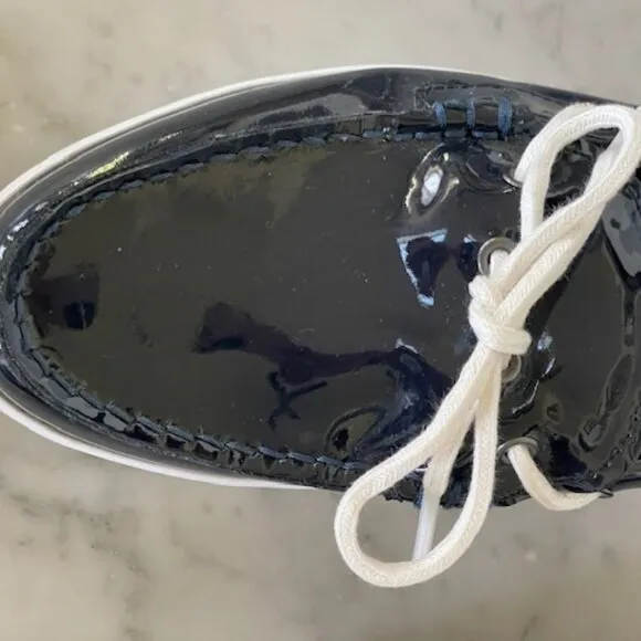 COLE HAAN Navy Patent Nantucket Camp Moc Boat Shoe 10B NWOT