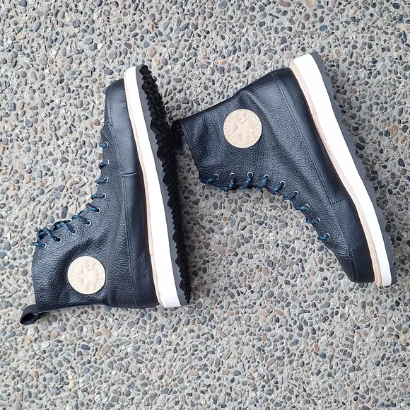 Converse Chuck Taylor Crafted leather terrain boots 8.5 mens/ 10 women's black