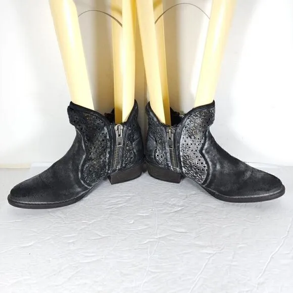 Corral Circle G Women’s US10 Leather Black Gray Cutout Shortie Western Boots