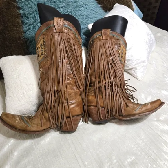 Corral Fringe Leather Boots With Starvorski Crystals Size 8 EUC!