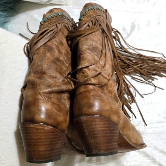 Corral Fringe Leather Boots With Starvorski Crystals Size 8 EUC!