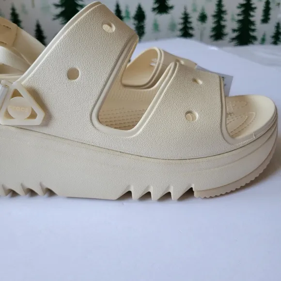 Crocs Bone Classic Hiker Xscape Sandals