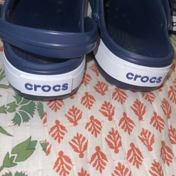 Crocs Classic Slip ons Crocband II Clog Navy Blue White New w tags W7 M5
