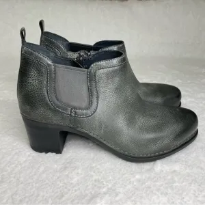 Dansko Harlene Booties Women's 38 US 7.5/8 Gray Distressed Leather Chelsea Boots