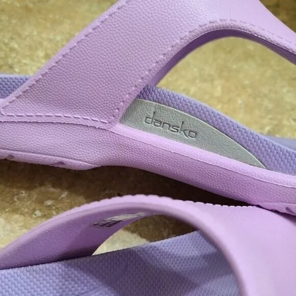 Dansko Krystal Purple Toe Loop Sandal Shoes 41 Size 11 US