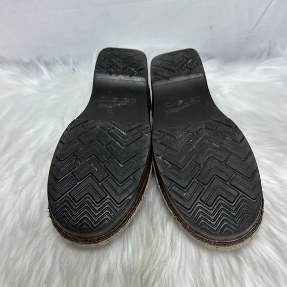 Dansko Tan Woven Striped Women's Slip-On Professional Clogs Shoes Sz 37/US 7