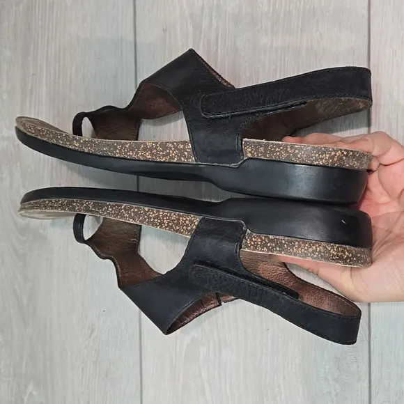 Dansko Women Leather Loop Toe Sandals Shoes Sz 40/9.5-10