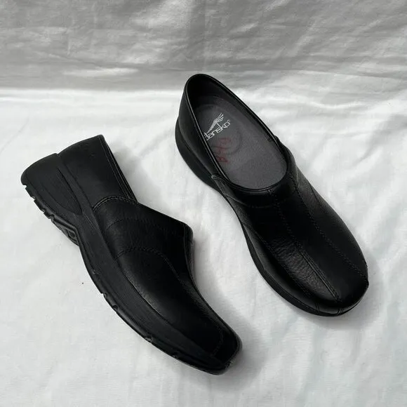 Dansko Womens Black Shaina  Leather Slip-On Clogs Shoes Size 37