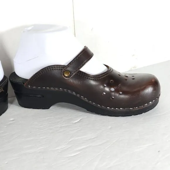 Dansko Women's Merie EU38 US 7-7,5 Brown Oiled Leather Open Back Clogs Shoes