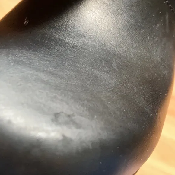 Dansko XP 2.0 Black Leather Slip-Resistent Shoes