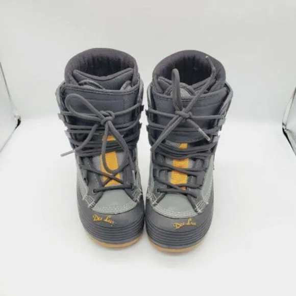 Dee Luxe Boys Snowboarding Boots Size US 210