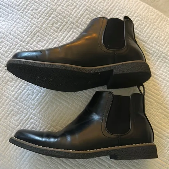 Deer Stag Men's Black Leather Chelsea Boots size 6 excellent condition