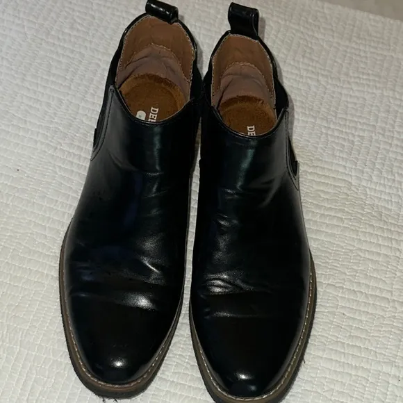 Deer Stag Men's Black Leather Chelsea Boots size 6 excellent condition