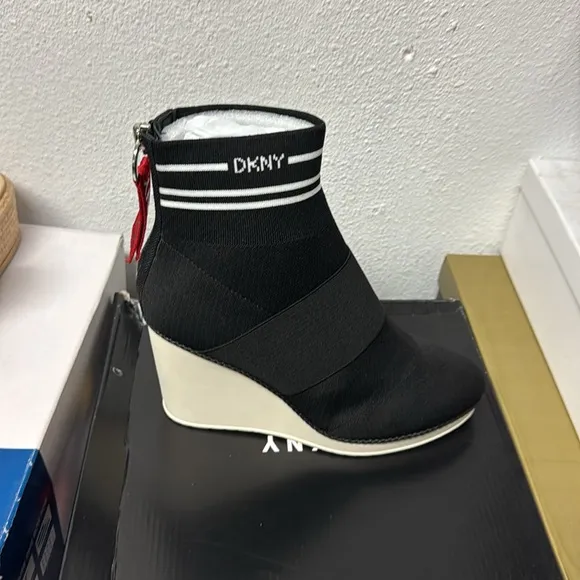 DKNY Women's Warbi Wedge Sneakers Boots