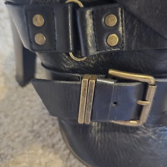 DKNYC - Black Leather Women's Boots