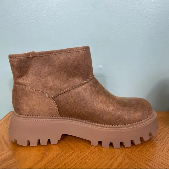 Dolce Vita Lonny Low Boot Tan Size 8.5 NEW