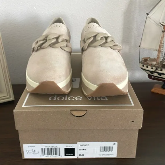 Dolce Vita Womens JHENEE Taupe Leather Flatform Slip-On Sneakers Shoes NWT