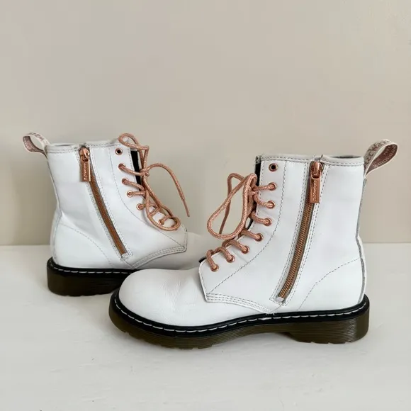 Dr Martens 1460 8-eye Youth lace up boots in white &amp; rose gold size US 5 M