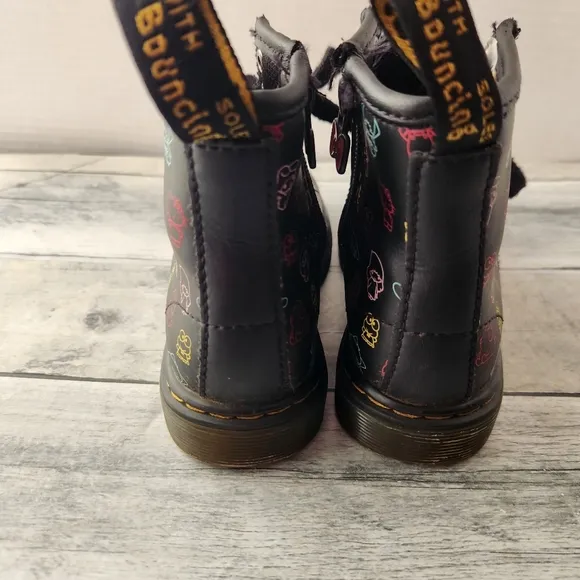 Dr. Martens 1460 Hello Kitty &amp; Friends Boots, Kid's Size US 10